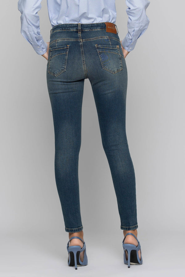 Jeans elasticizzati con applicazione strass sulle tasche - Pantalone Denim Applicazione BACKUP