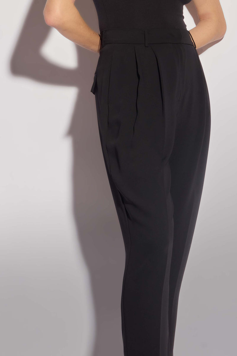 Elegant pleated trousers with pockets - Trousers ISIDOR