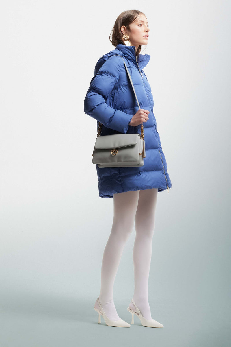 Oversized down jacket with a hood - Giubbotto JAPUARI