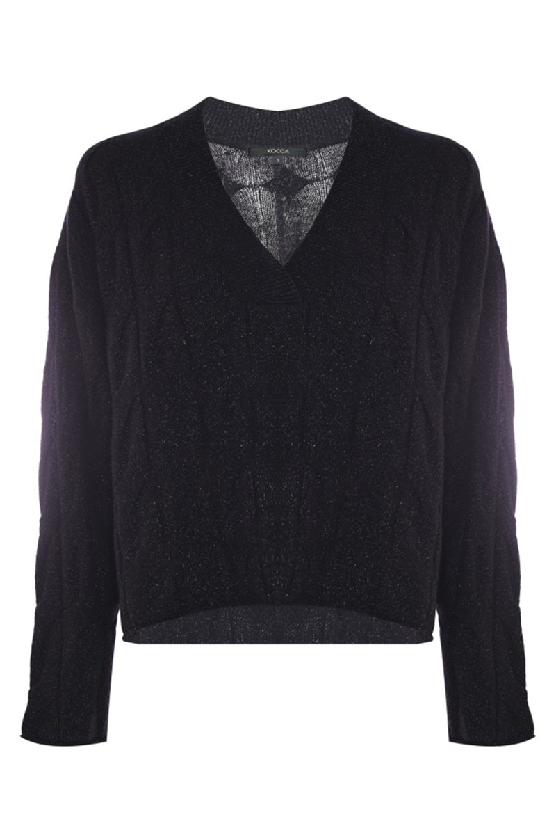 Cable knit jumper with a V-neckline - Sweater SISSI