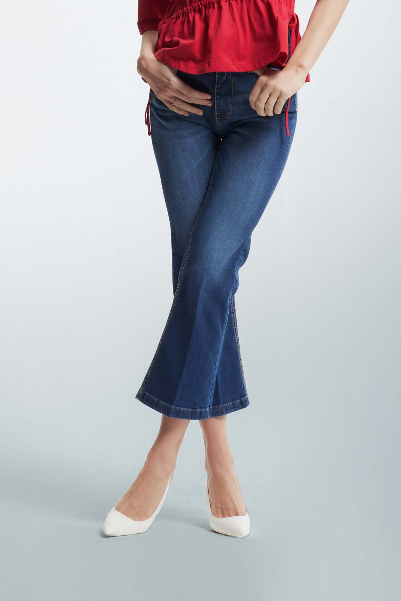 Cropped jeans in a flared cut - Jeans DALEVI