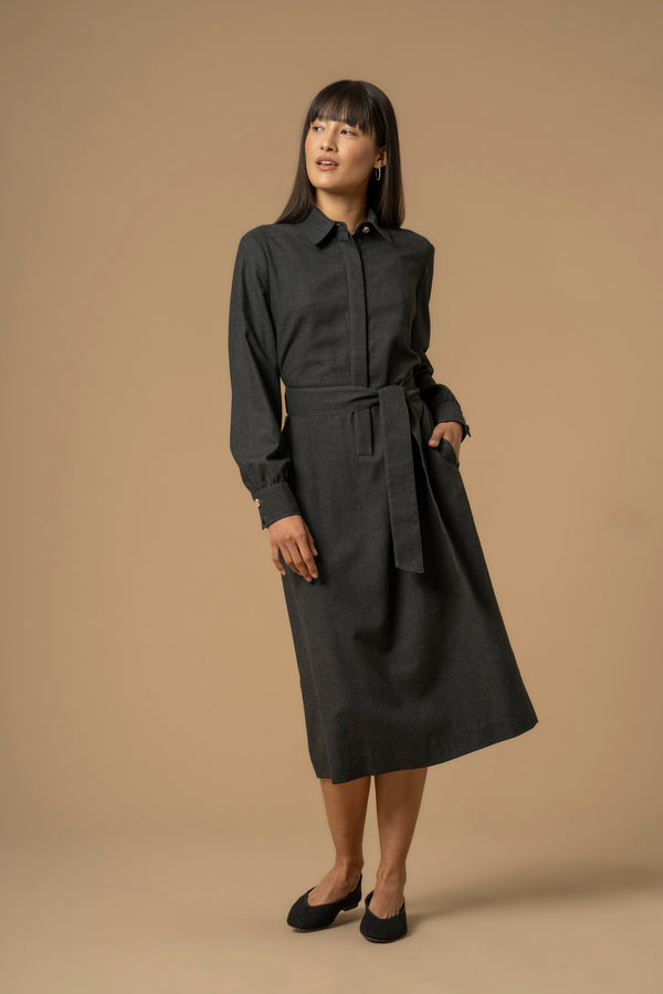 Simple elegant three quarter length shirt dress - Dress CRISEIDE