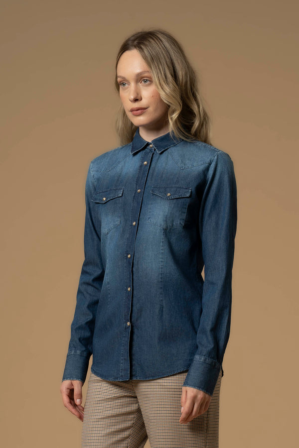 Camicia denim con bottoni effetto madreperla - Camicia Denim Egberta