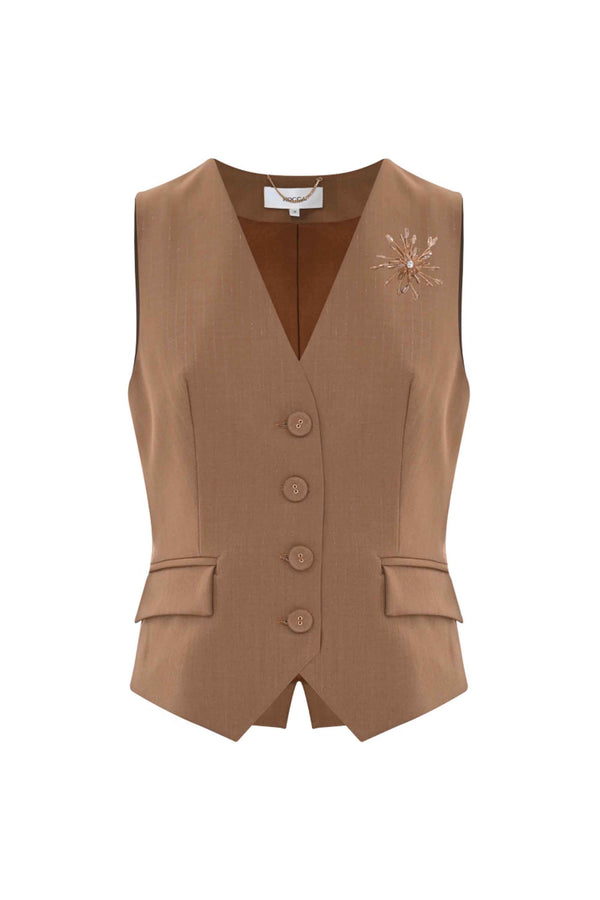 Sophisticated elegant sleeveless waistcoat with ornate brooch - GILET ELITA