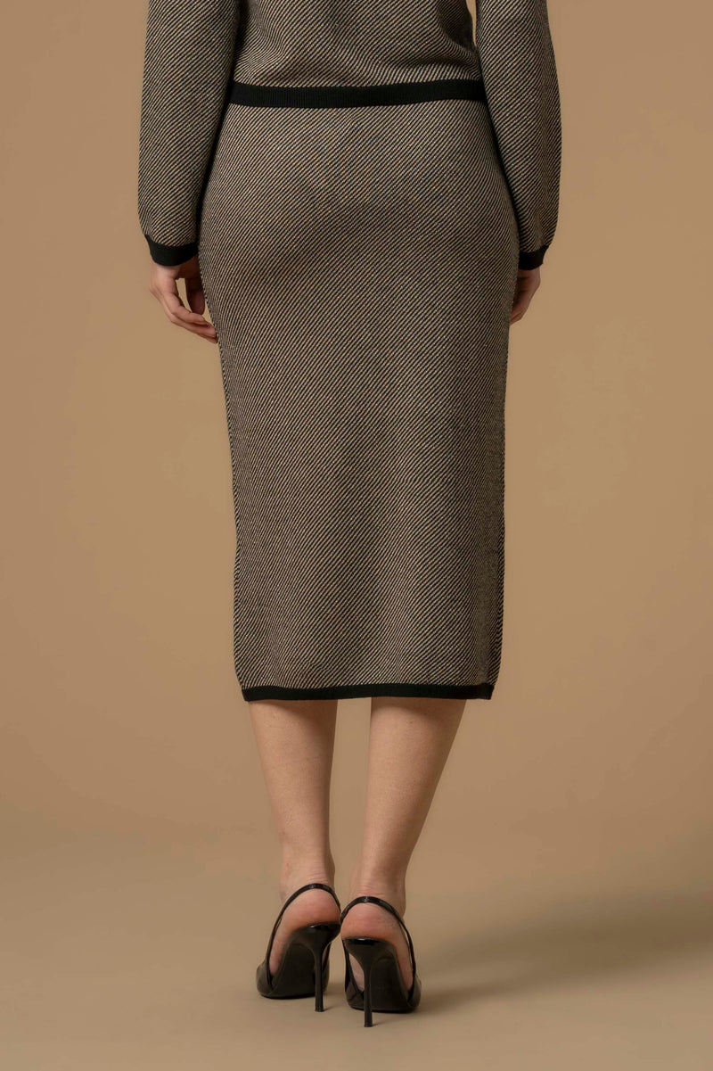 Jupe coupe droite longueur midi - Skirt IN Pull  ERADA