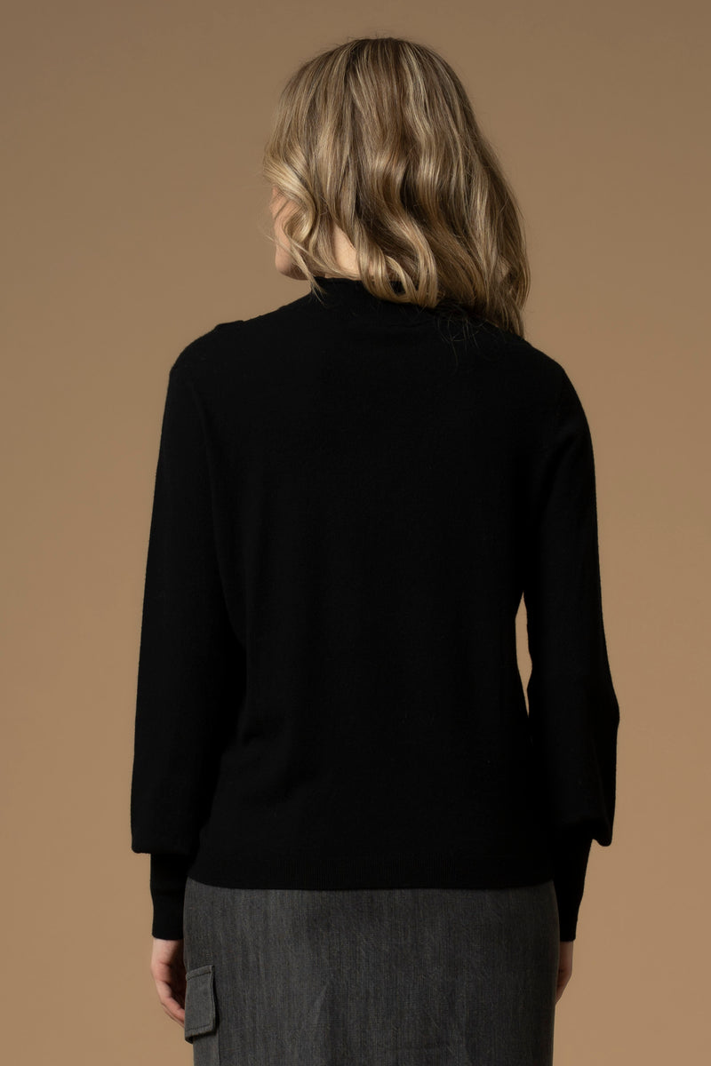 Elegant chic lace detailed v neck sweater - Sweater EGERIA