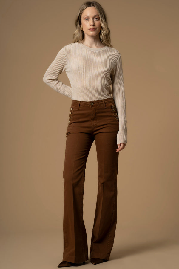 Pantalón acampanado con detalles de botones - Pantalon COLOR ROONEY