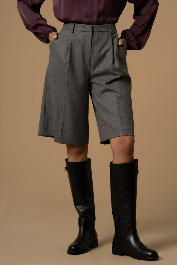 Stylish versartile above knee business style shorts - SHORT FERNANDE
