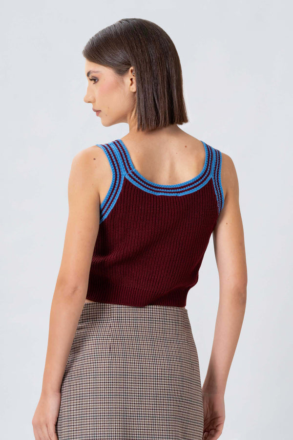 Stylish slim shouldered knitted top - QUINTAX knit top
