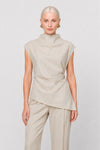 Blusa da donna smanicata con collo alto e orlo asimmetrico - Blusa GODLEWA
