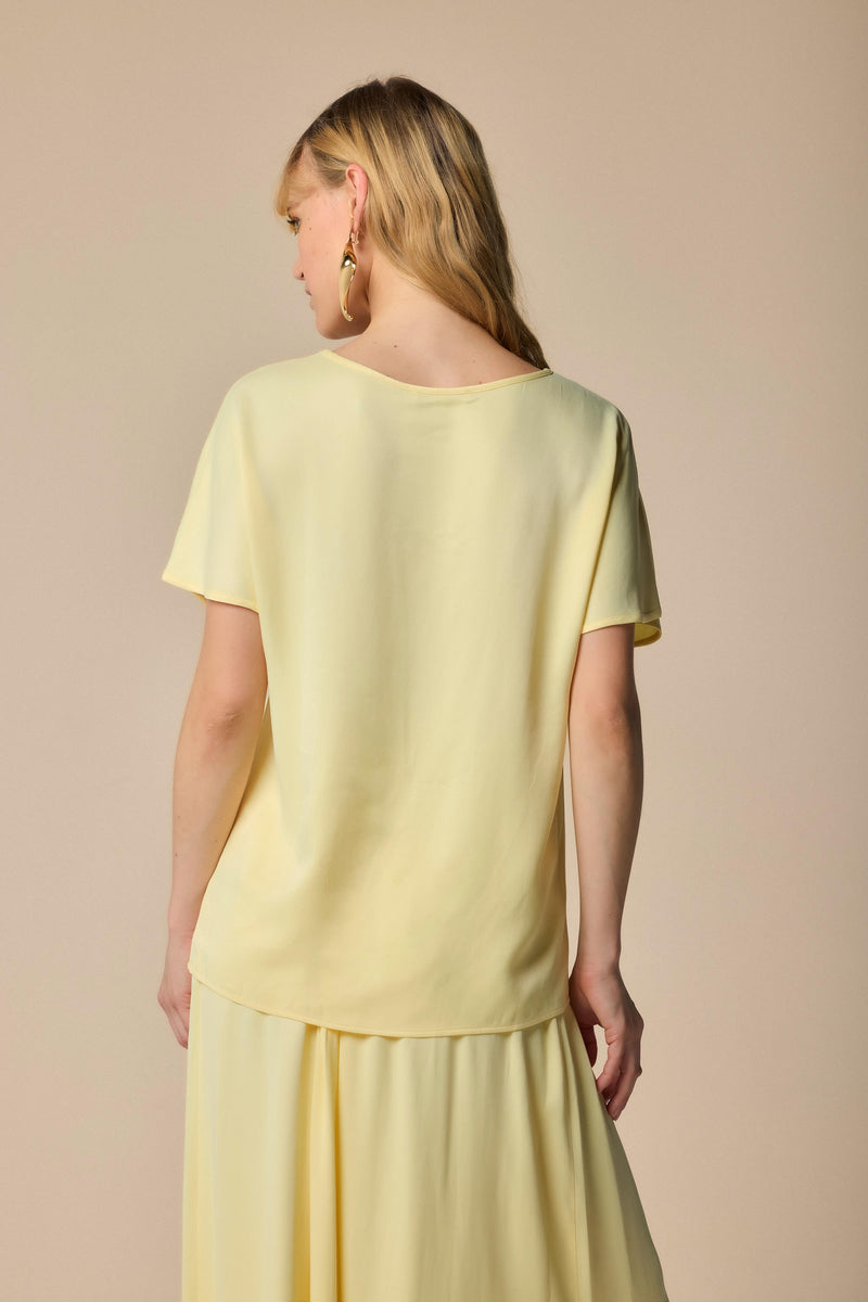 Modern sculpted t-shirt style blouse - Blouse  RICCARDA