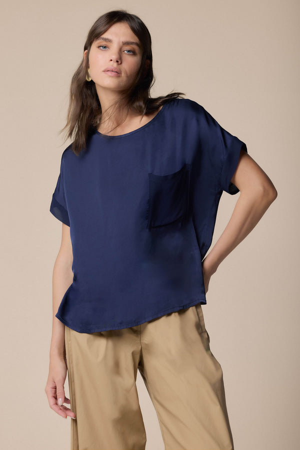 Tailored short sleeve T-shirt for all occasions - Blouse  HAKILLY