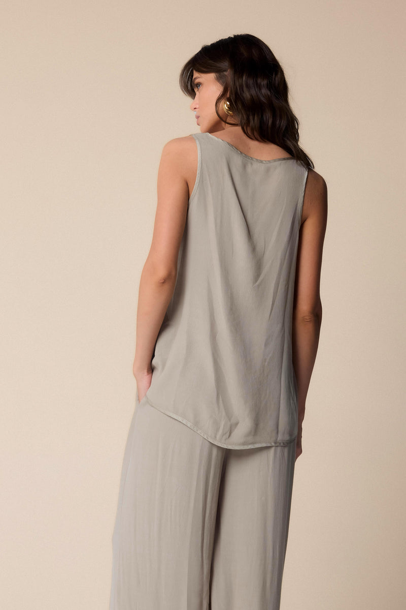 Chic loose fit vest style shirt - Canotta  IBRA