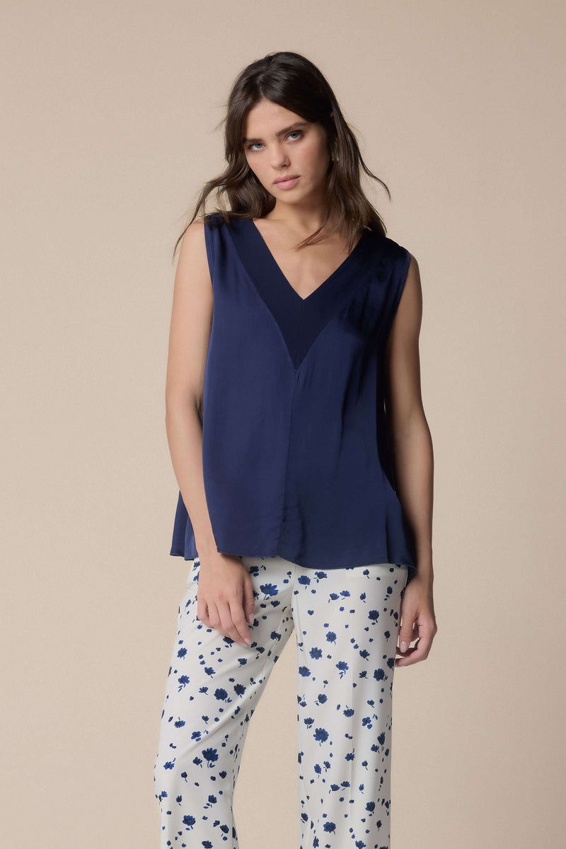 Stylish flowing vest style top - Canotta HALAN