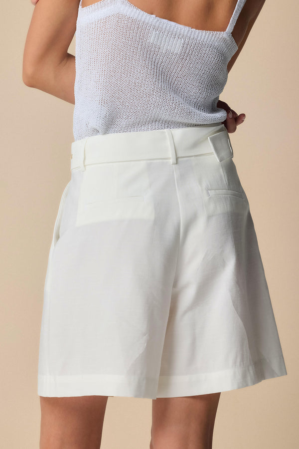 Crisp white marina knee length shorts - SHORT DAHLIL