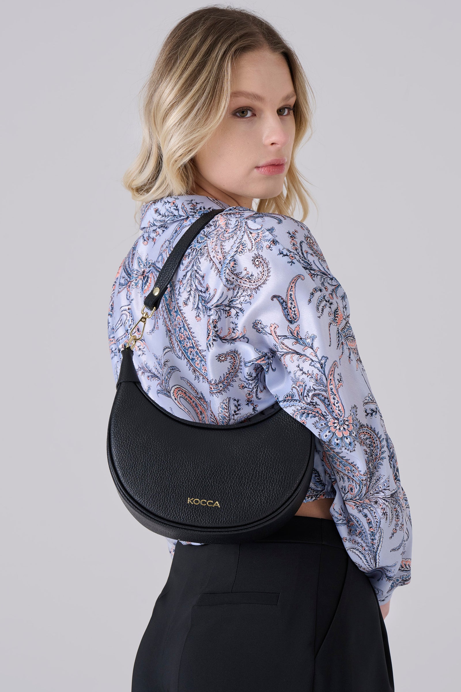 Leather shoulder bag - Bag AXNACX | Kocca