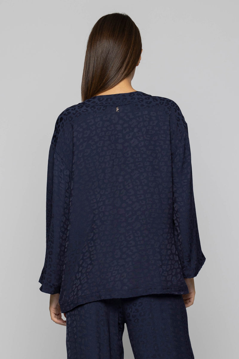 Elegant animal print blouse with fabric-covered buttons - Shirt HEMY