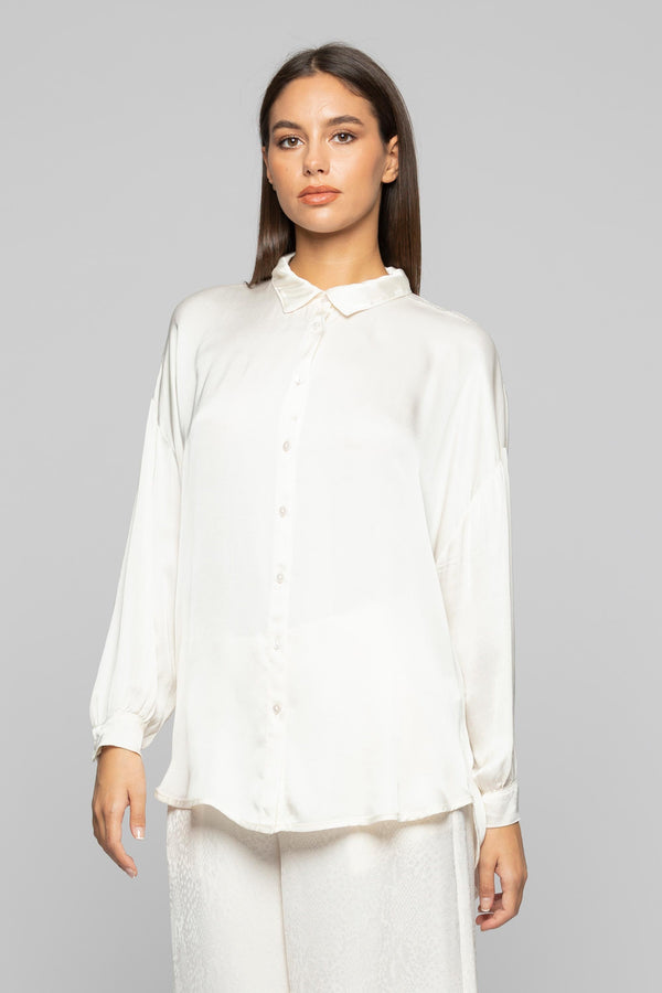 Classic shirt with soft and understated lines - Shirt GEO