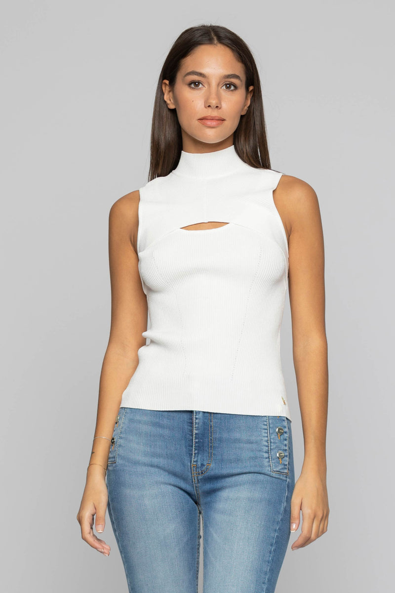 High neck knitted top with a cut-out - Top BAWNAS